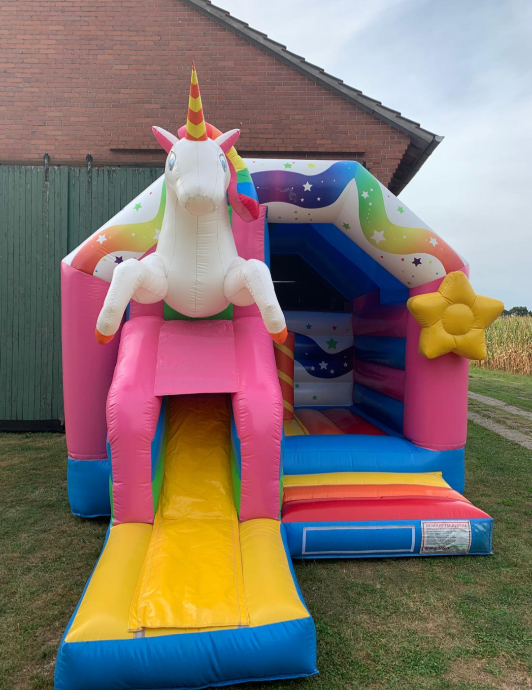Hüpfburg Einhorn