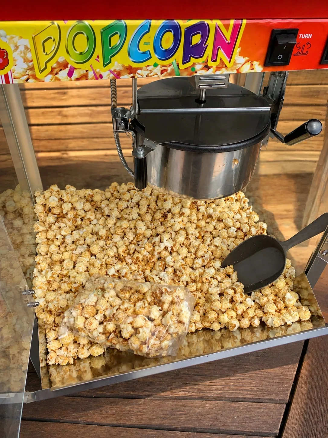 Eventküche Popcornmaschine